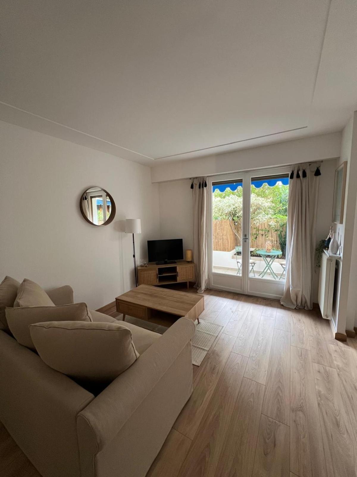 Jolie Studio En Centre-Ville Beaulieu-sur-Mer Eksteriør bilde